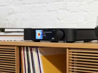 MOON Compass 371 All in One High-End Hifi Rendszer Fekete #2